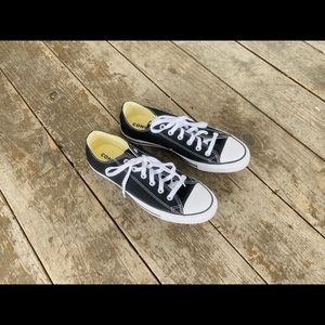 (417) Converse All Star